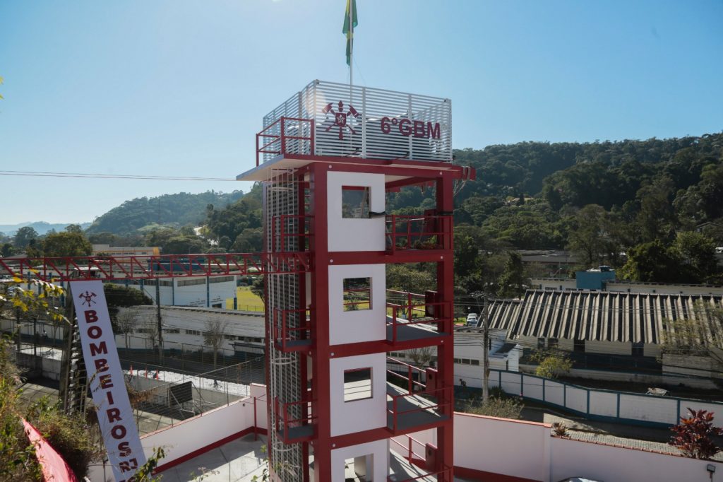 Corpo de Bombeiros RJ inaugura nova Torre de Exercícios no Quartel de Nova Friburgo ⁣​