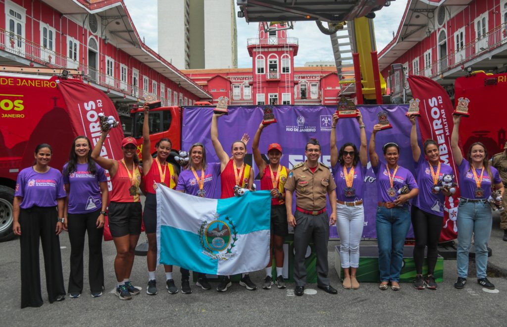 Corpo de Bombeiros do Rio é campeão das provas profissionais do Encontro Nacional de Bombeiras Militares⁣